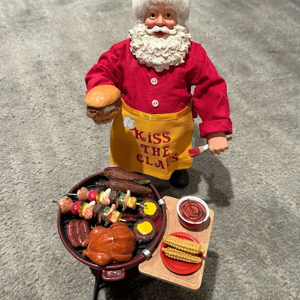 Department 56 Possible Dreams Clothtique ‘Kiss the Claus’ Santa - Picture 2 of 8